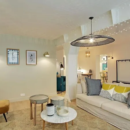 Amazing Flat In ! * Paris