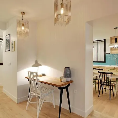 Lejlighed Amazing Flat In !